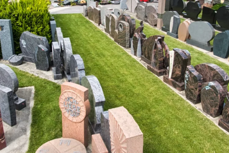 Grabstein-Ausstellung 2024